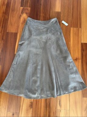 NWT faux suede skirt